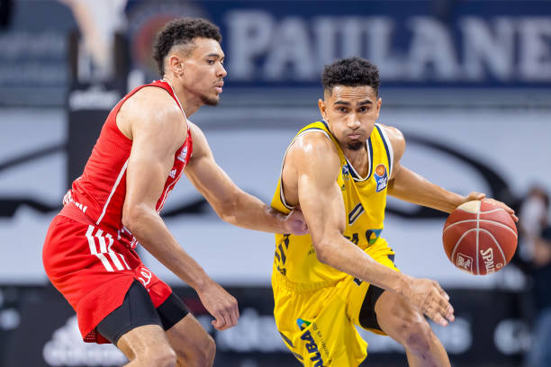 队的深厚实 队的深厚实