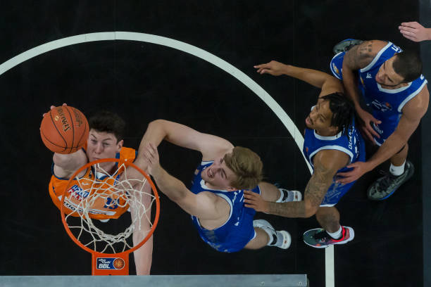 球次数高达 球次数高达