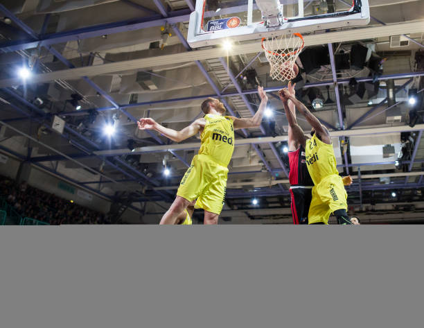 迅速成长为 迅速成长为