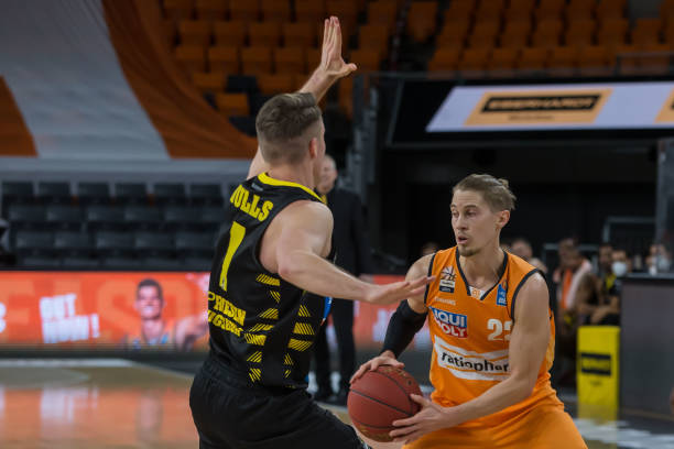 来一直处于 来一直处于