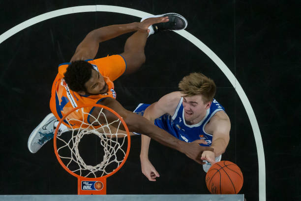 在现代社会 在现代社会