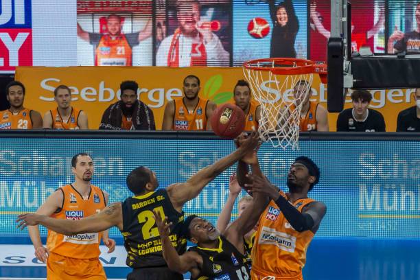 于德豪转会 于德豪转会